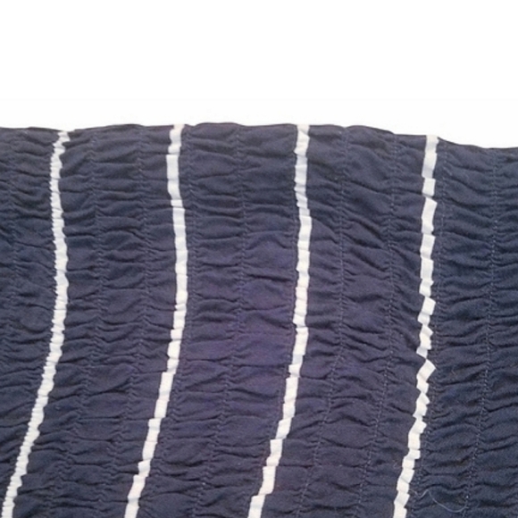 2 Ambercrombie Kids summer tops - Picture 9 of 10